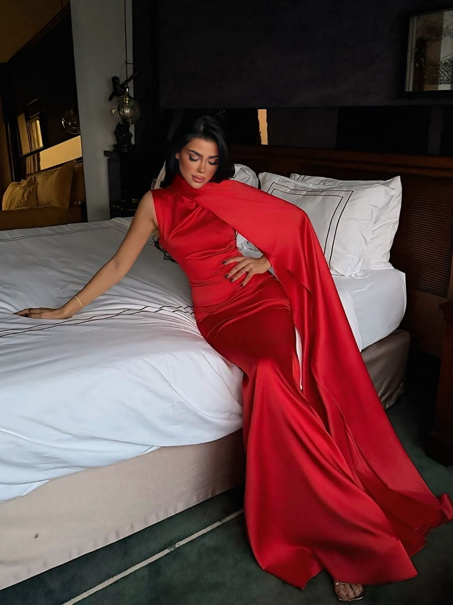 Elegant Shiny Satin Sleeveless Bodycon Maxi Dress With Cape – Famekey